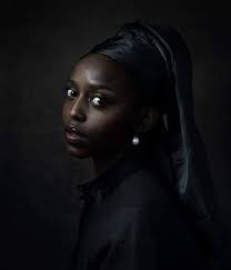 Angela Lodato's Instagram, Twitter & Facebook