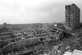 El terremoto de 1985 supuso un acontecimiento inolvidable para la mayoría de los mexicanos, porque fue uno de los más significativos para la historia mexicana, ya que dejó tras de sí miles de muertos. Fotos Las Huellas Del Terremoto Que Tumbo La Ciudad De Mexico En 1985 Actualidad El Pais