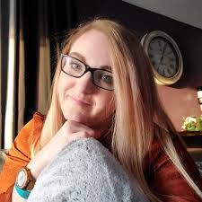 Chelsea Friesen's Instagram, Twitter & Facebook