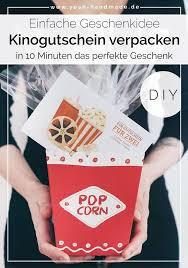 Diy Kinogutschein Selber Machen Als Geschenkidee Diy Invitations Handmade
