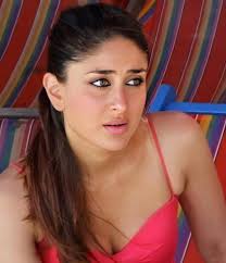 Kareenakapoorkhan Kareenakapoorkhan India Posted On Instagram Jul 6 2020 At 10 31am Utc Kareena Kapoor Bikini Kareena Kapoor Pics Kriti Sanon Bikini