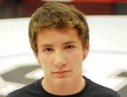 Easton pulls away in last four bouts to defeat Phillipsburg, 37-22