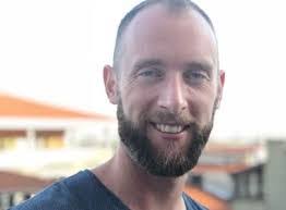 Jennifer Diggins's Instagram, Twitter & Facebook