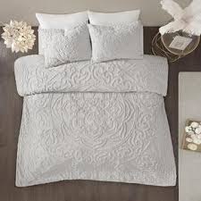 These items are breathable and do not cause any irritations or disturbances while resting. Madison Park Medallion Design All Season Cozy Bedding Shabby Chic Comforter Cover Matching Shams King Cal King 104 X92 Floral Grey