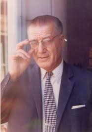 یاد نامه زنده یاد دکتر محسن صبا به قلم ایرج افشار