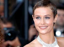 Check spelling or type a new query. Pour Ou Contre Les Filles Aux Cheveux Tres Courts Debats La Parole Est A Vous