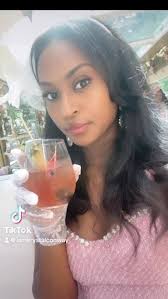 Tea Around Town Is Finally In Atlanta!!!, Calling all my Southern Belles to  experience the most elegant tea tour in the city. 🫖💖💁🏽‍♀️ Use my code  below to save before booking! @teaaroundtownnyc , Know ...