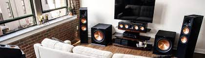 How To Choose A Home Theater System Buying Guide World Wide Stereo Priced high ($499) for a blu ray by today's standards but its one of the best blu ray players on the market today.