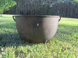 Cast iron cauldron fire pit. Antique Cast Iron Cauldron Wash Pot Footed Pot Yard Decor Fire Pit Porch Decor Vintage Rustic Pot Fire Pot Cook Pot Rustic Pots Fire Pots Antique Cast Iron