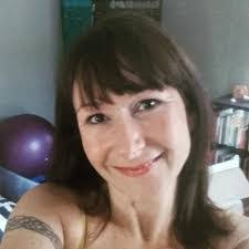 Lora Morgan's Instagram, Twitter & Facebook