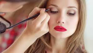 Alte industrii si servicii program: Metropolitan Academy Timisoara Curs Make Up Timisoara Initiere In Machiaj