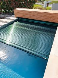 Zum Pool Gehort Eine Poolabdeckung Schwimmbad De In 2020 Poolabdeckung Gartengestaltung Gartenpools