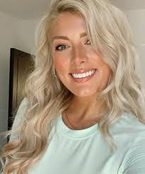 Megan Tiernan's Instagram, Twitter & Facebook