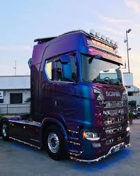 Pin By Bryan On Trucks And Buses Used Trucks Trucks Automobile Marketing