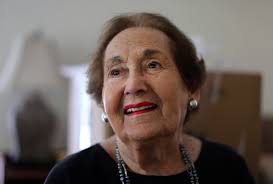 Downsizing? Senior move managers want to help