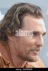Jan 04, 2006; Pasadena, CA, USA; Texas linebacker Robert Killebrew psyches  himself up prior to the team's national championship game against the USC  Trojans in the Rose Bowl in Pasadena, Calif., on