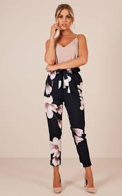 Prada Women S Clothing Size Chart Business Casual Outfits For Women Work Outfits Women Floral Pants Outfit