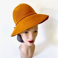 1930s ATELIER LUCAS Day Hat Cloche Hand Made England Embellished RARE  Vintage Hat Size 21