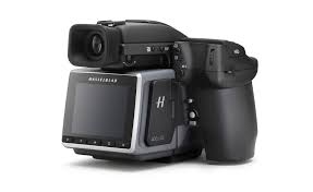 Последние твиты от hasselblad (@hasselblad). H System