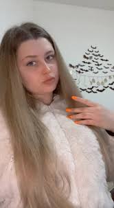 Shawnelle Leah Lloyd (@leahlloyd0123)