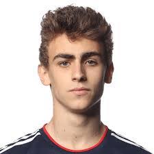 Noel Arthur's Instagram, Twitter & Facebook