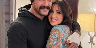 إن زوجة محمد حداقي الأولى هي الفنانة أسيمة يوسف وله منها ابنة اسمها ساما حداقي وانفصل الزوجان فيما بعد. Ø¨Ù…Ù†Ø§Ø³Ø¨Ø© ØªØ®Ø±Ø¬Ù‡Ø§ Ø£Ø­Ù…Ø¯ Ø§Ù„Ø¹ÙˆØ¶ÙŠ Ù„Ù€ Ø§Ø¨Ù†Ø© Ø²ÙˆØ¬ØªÙ‡ Ø£Ù„Ù Ù…Ø¨Ø±ÙˆÙƒ ÙŠØ§ Ù‚Ù…Ø± Ø§Ù„Ø¹Ø§Ù„Ù… Ø¨Ø­Ø¨Ùƒ