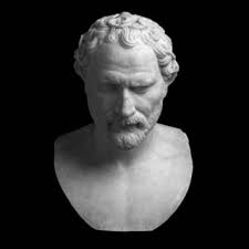 Reproduction de statues de personnages historiques