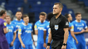 The latest tweets from @fcdynamo Berezuckij Ostalsya Nedovolen Sudejstvom Matcha S Dinamo Rt Na Russkom