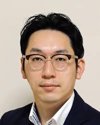 Mechanical properties and peculiarities of molecular crystals