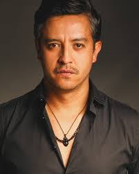 Edison Ruiz's Instagram, Twitter & Facebook