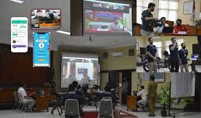 Pemilihan peminatan dilakukan atas dasar kebutuhan untuk melanjutkan keperguruan tinggi. Tiga Inovator Banyumas Masuk 40 Besar Lomba Krenova Suara Banyumas