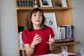 Poupularité de carole delga et performance twitter de carole delga, toutes les statistiques twitter, actualités, infos et vidéo au sujet de carole delga a actuellement 46 322 followers sur twitter. Regionales Qui Est Carole Delga Celle Qui Veut Prendre Part Au Debat En 2022