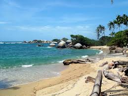 Marina santa marta, located on the northern coast of colombia on the caribbean sea, is home to an impressive array of sport and pleasure boats as well as megayachts. Bielde Arrecifes Jpg Wikipedia