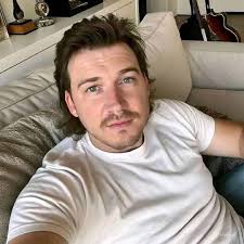 Morgan Wallen.- A fan told me I am too ugly 💔😔
