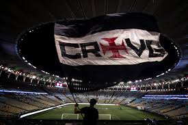 CEO do Maracanã diz que negativas ao Vasco foram por causa do gramado: "Acha que temos condições?"