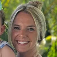 Kristen Mayfield's Instagram, Twitter & Facebook