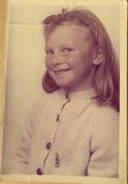 Hi,can anyone please sharpen/ improve the colour of this photo of my  wonderful mum.🩷 She has just completed cancer treatment and I love this  pic! Thank you 😊