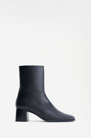 Eileen Leather Boots - Black | FILIPPA K