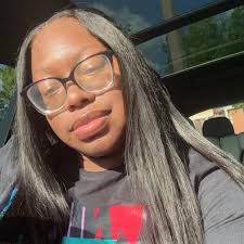 Small feed in ponytail 3-4 hour process Hair is provided when you book with  me at priceless-braids.genbook.com