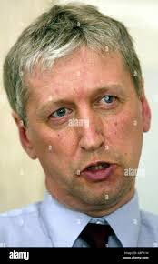 Howard Gilbert's Instagram, Twitter & Facebook