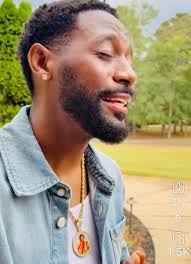 Kountry Wayne's Humorous Skit