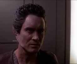 Voyager guest stars Weyoun and Martok in S6E15