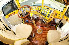 Inside Look Of A Freightliner Classic Custom Big Rig Big Trucks Big Rig Trucks