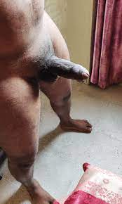 Fat dick covered in dark skin : r/foreskin