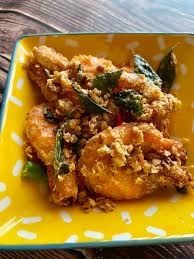Menu ini sangat ringkas tapi menyelerakan. Udang Nestum