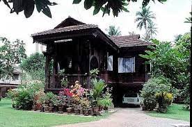 Malay houses wikipedia the traditional malay house 77 dows in the serumbi guntung allow for good ventilation and good views to the exterior from the serumbi guntung one enters into the rumuh ibu which is the core area this is the largest area in the house where most activities are con ducted. 47 Traditional Malay Houses Ideas Traditional House House Styles Traditional