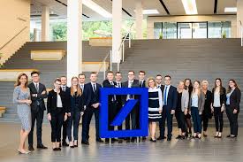 Hier findest du alle adressen, telefonnummern und öffnungszeiten von deutsche bank filialen in lübeck. Deutsche Bank Ausbildung Duales Studium