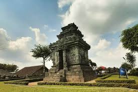 Maybe you would like to learn more about one of these? Candi Pringapus Harga Tiket Masuk Spot Foto Terbaru 2021