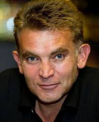 Ter nagedagtenis aan Theuns Jordaan/In memory of Theuns Jordaan