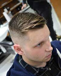 Trendfrisuren Manner 2021 Fur Jeden Geschmack Mit Aktueller Stilrichtung Manner Haarschnitt Kurz Mannerhaar Manner Frisur Kurz